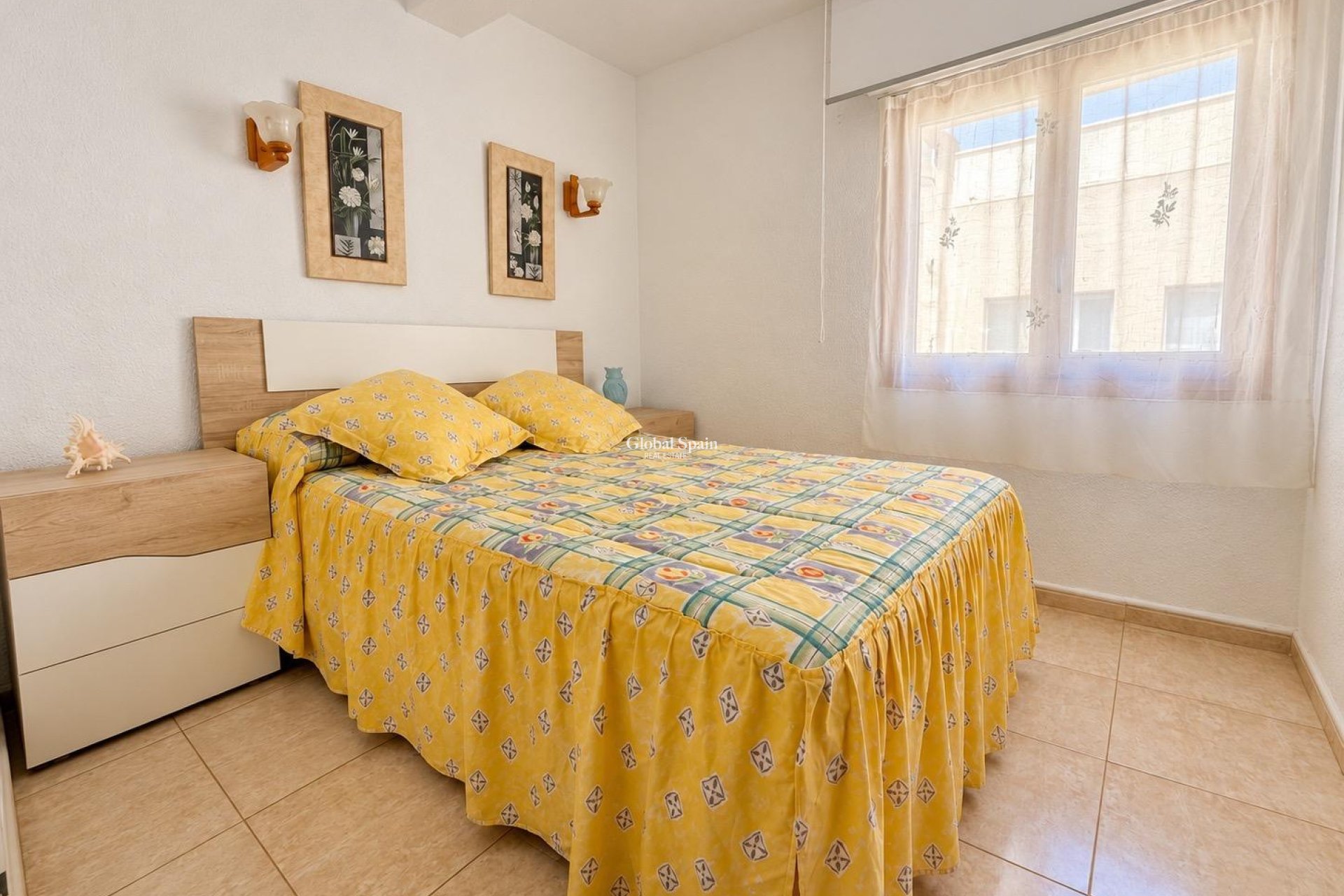 Resale - APARTMENT -
TORREVIEJA - Los Europeos