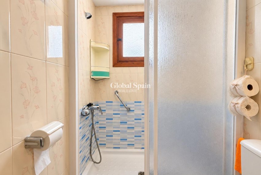 Resale - APARTMENT -
TORREVIEJA - Los Europeos