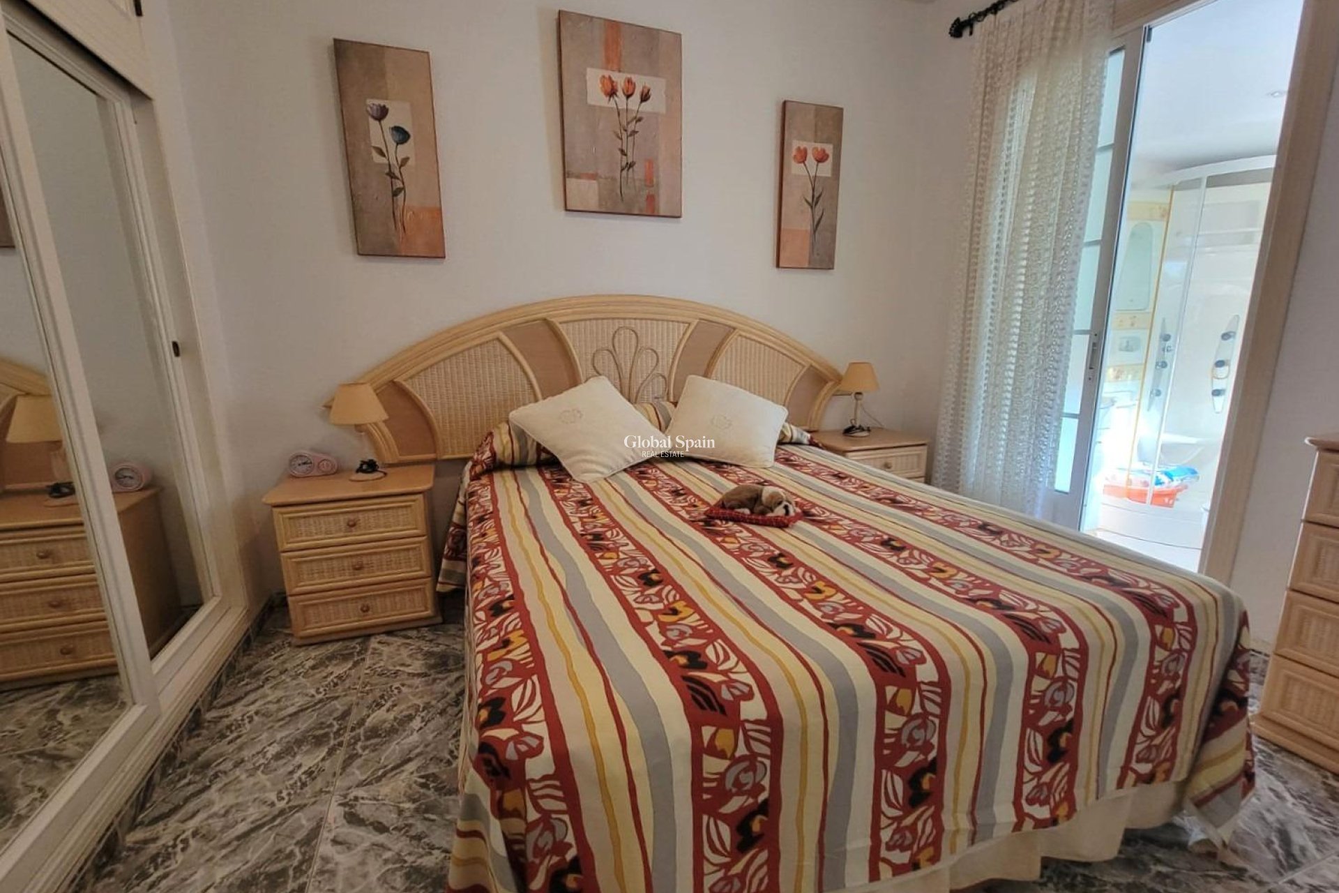 Resale - APARTMENT -
TORREVIEJA - Los Frutales