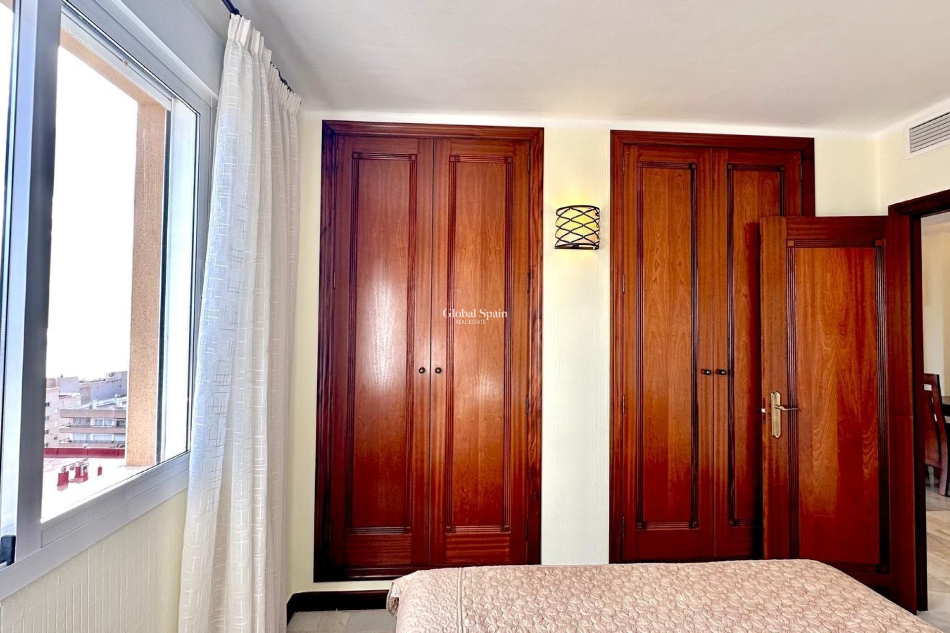 Resale - APARTMENT -
TORREVIEJA - Los Frutales