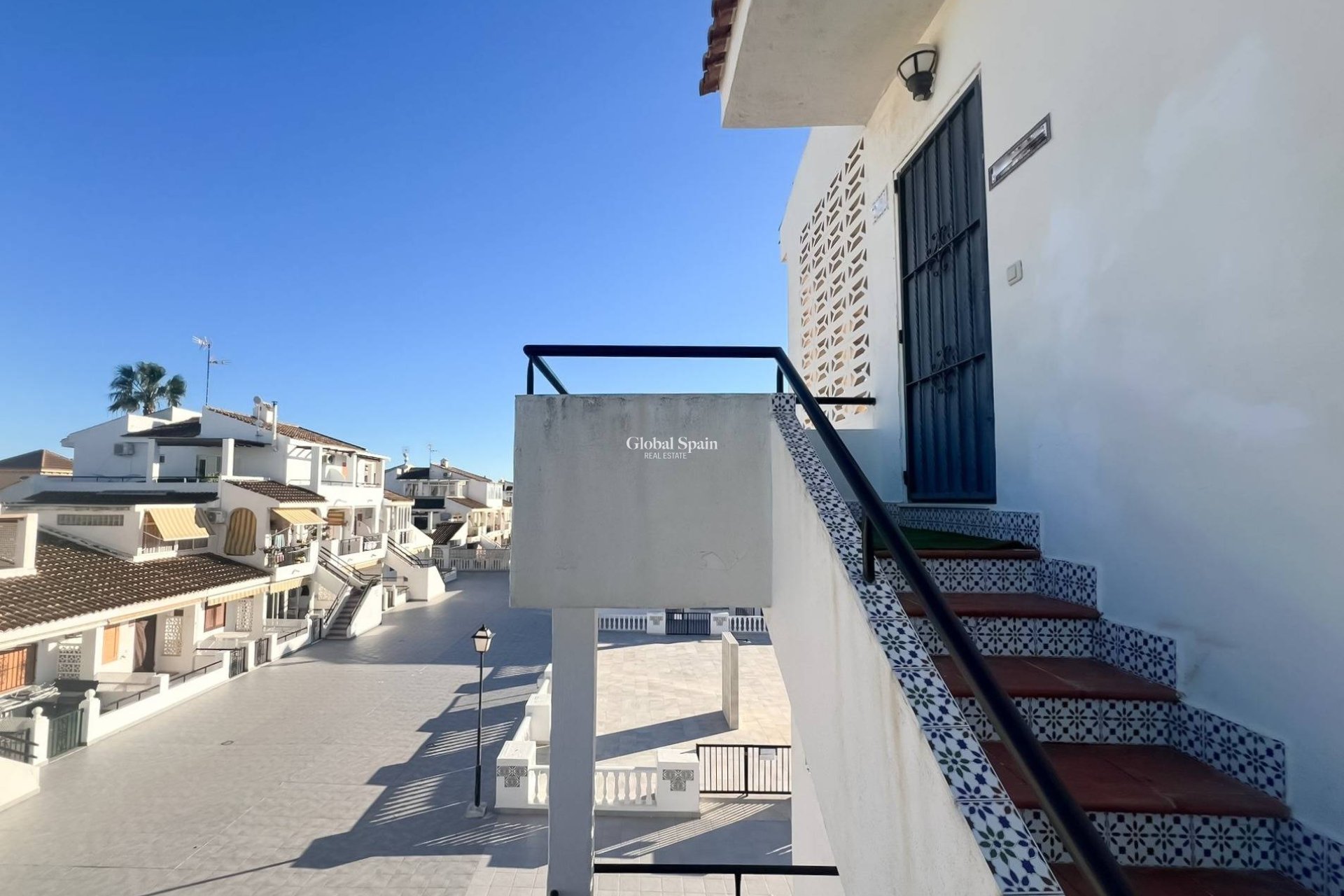 Resale - APARTMENT -
TORREVIEJA - Los Frutales