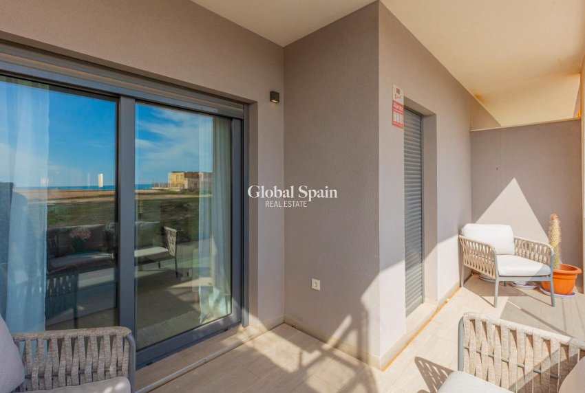 Resale - APARTMENT -
TORREVIEJA - Los Frutales