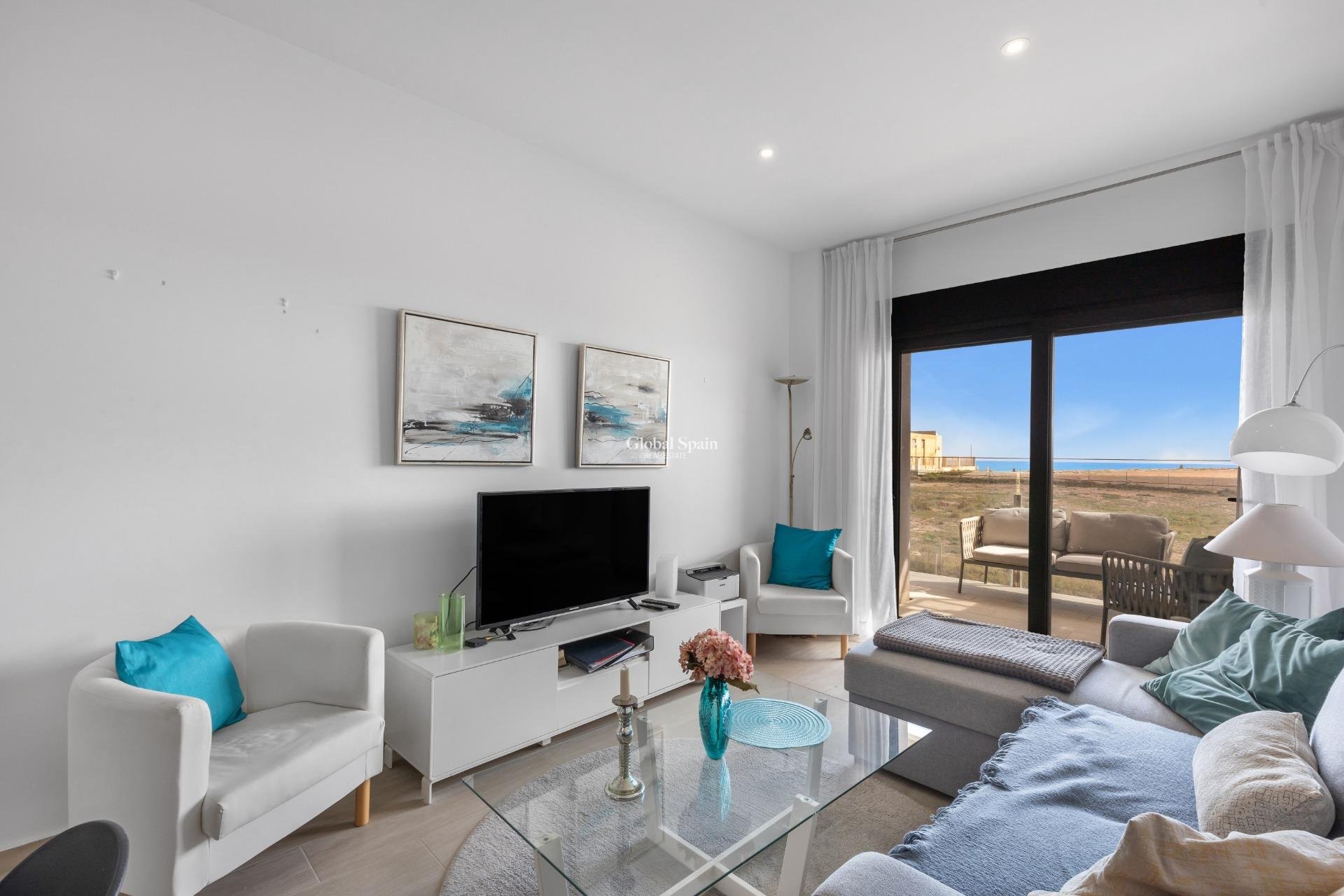 Resale - APARTMENT -
TORREVIEJA - Los Frutales