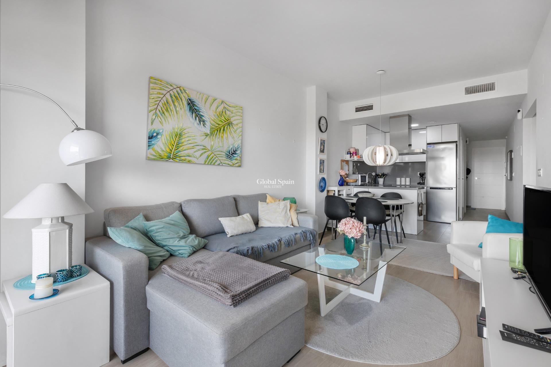 Resale - APARTMENT -
TORREVIEJA - Los Frutales