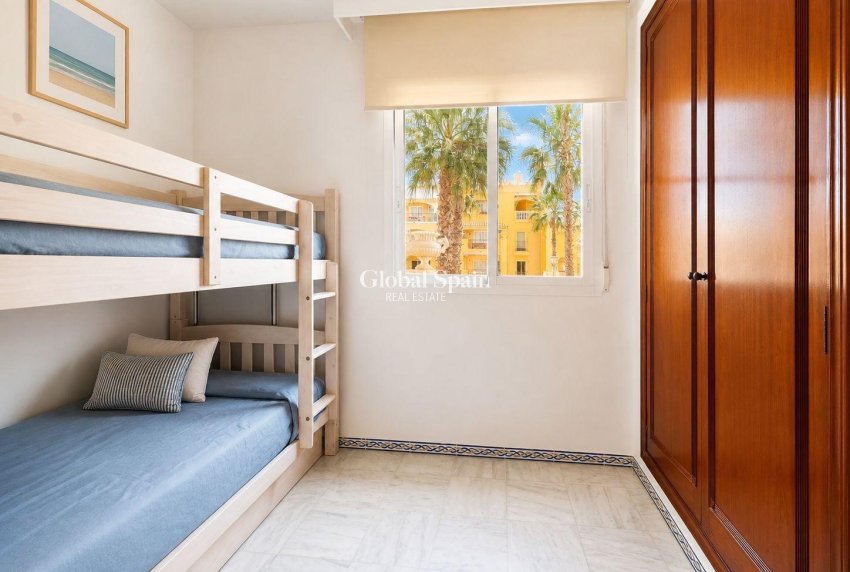 Resale - APARTMENT -
TORREVIEJA - Los Frutales