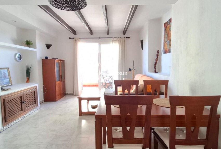 Resale - APARTMENT -
TORREVIEJA - Los Frutales