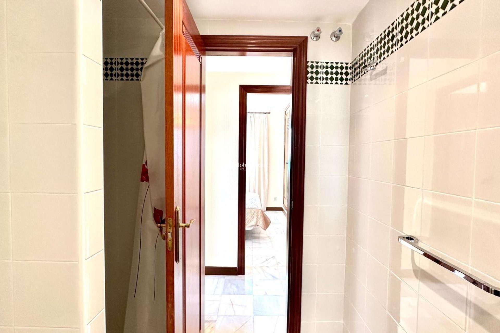 Resale - APARTMENT -
TORREVIEJA - Los Frutales