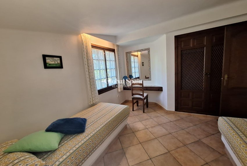Resale - APARTMENT -
TORREVIEJA - Los Frutales