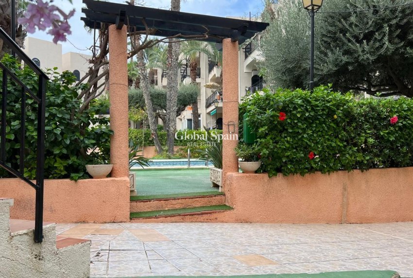 Resale - APARTMENT -
TORREVIEJA - Miramar - Torre Del Moro