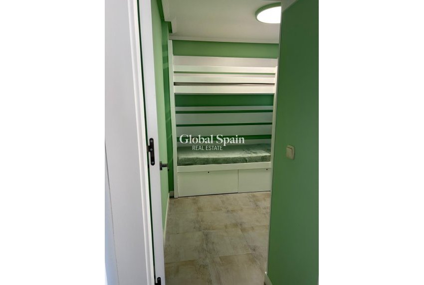 Resale - APARTMENT -
TORREVIEJA - Nueva Torrevieja