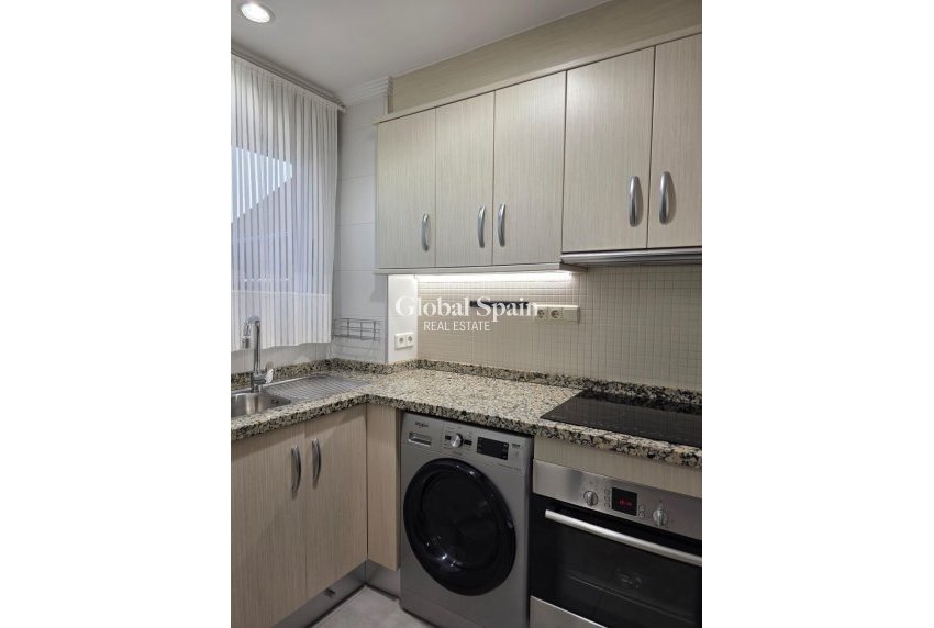 Resale - APARTMENT -
TORREVIEJA - Nueva Torrevieja