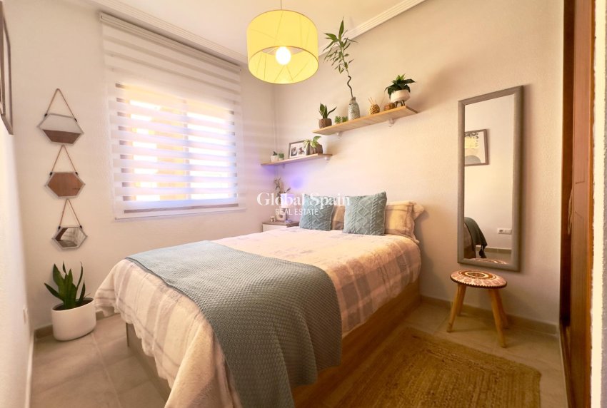 Resale - APARTMENT -
TORREVIEJA - Nueva Torrevieja