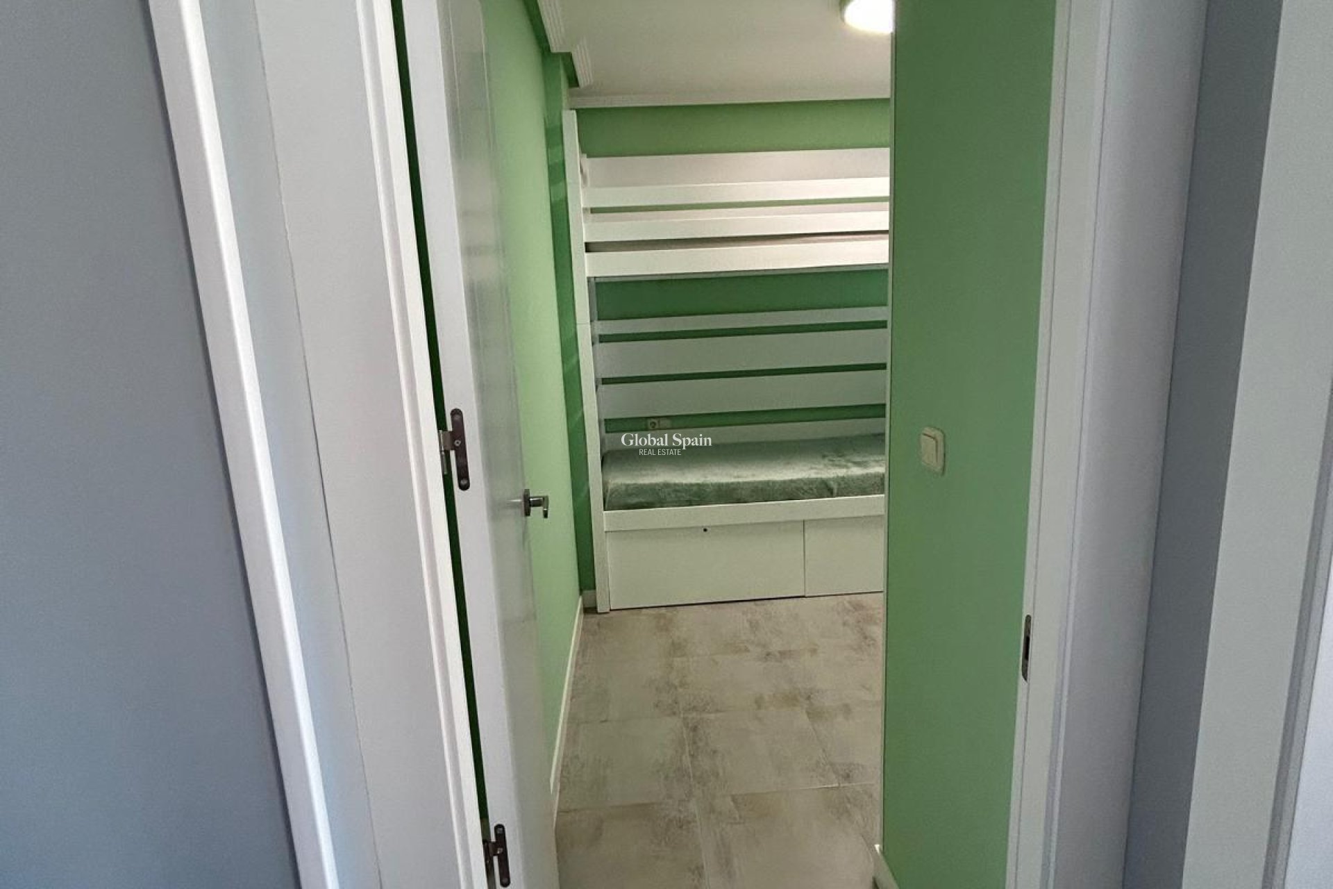 Resale - APARTMENT -
TORREVIEJA - Nueva Torrevieja