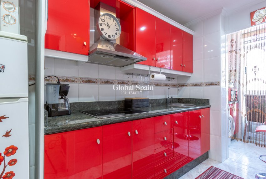 Resale - APARTMENT -
TORREVIEJA - Nueva Torrevieja