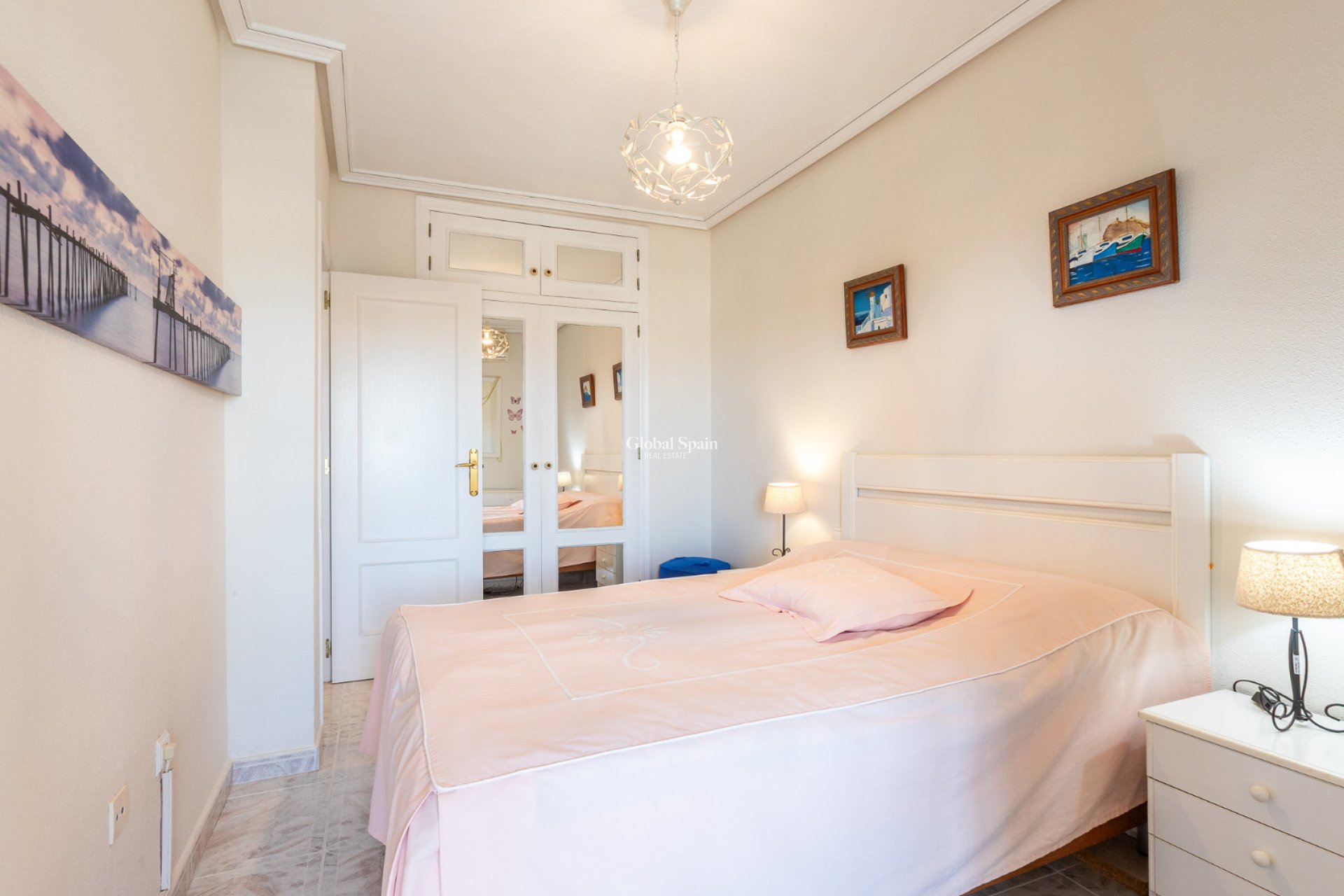 Resale - APARTMENT -
TORREVIEJA - Nueva Torrevieja