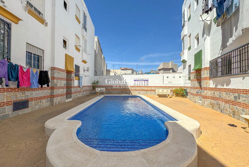 Resale - APARTMENT -
TORREVIEJA - Nueva Torrevieja
