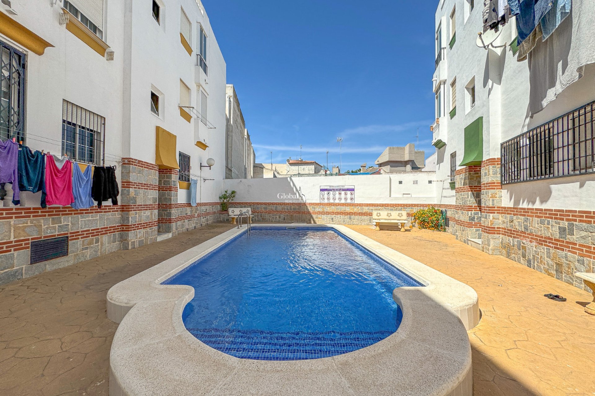 Resale - APARTMENT -
TORREVIEJA - Nueva Torrevieja