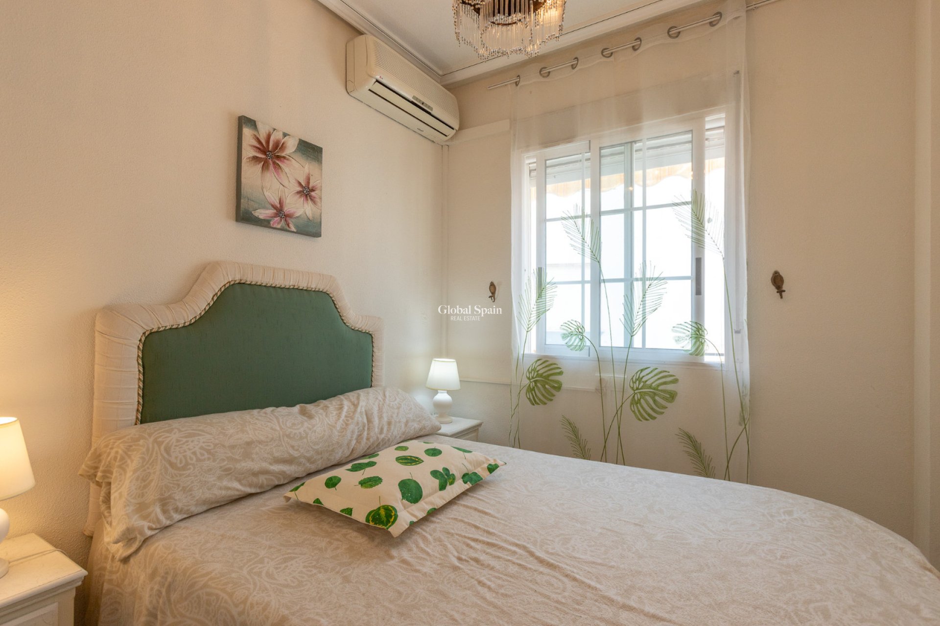 Resale - APARTMENT -
TORREVIEJA - Nueva Torrevieja