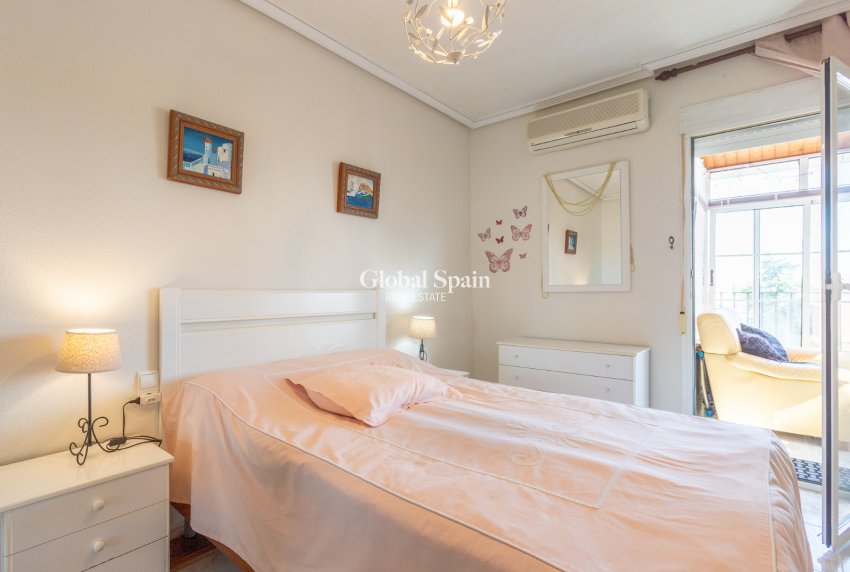 Resale - APARTMENT -
TORREVIEJA - Nueva Torrevieja