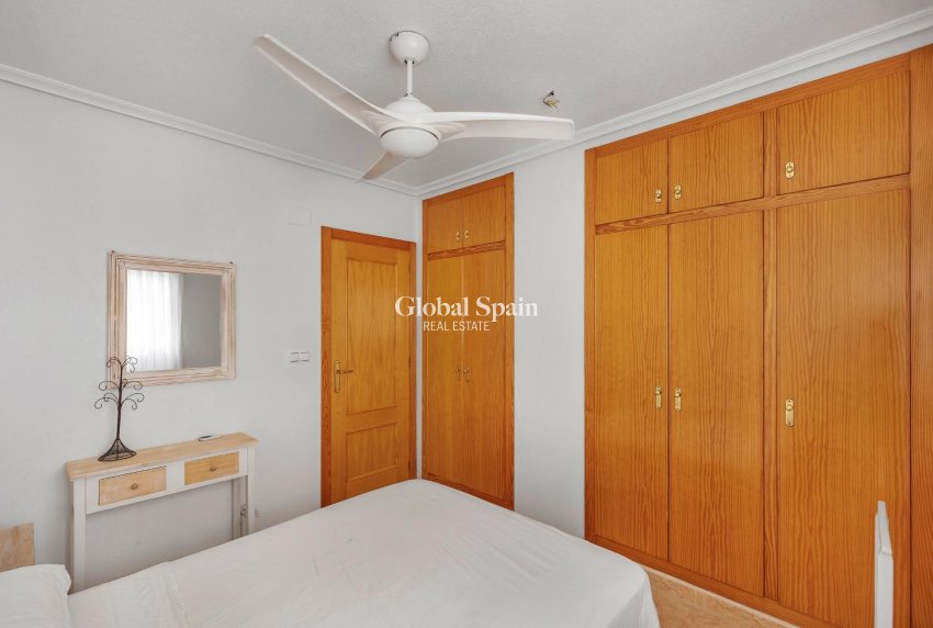 Resale - APARTMENT -
TORREVIEJA - Nueva Torrevieja