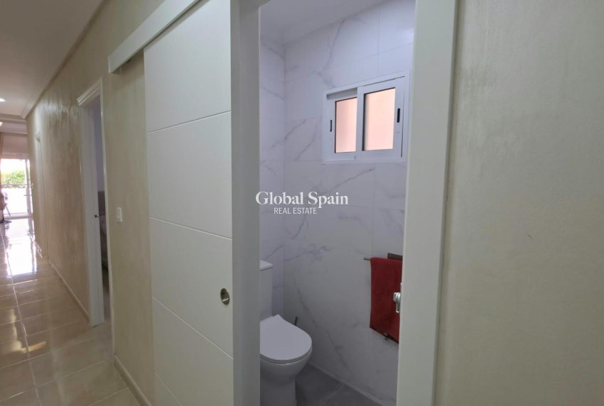 Resale - APARTMENT -
TORREVIEJA - Nueva Torrevieja