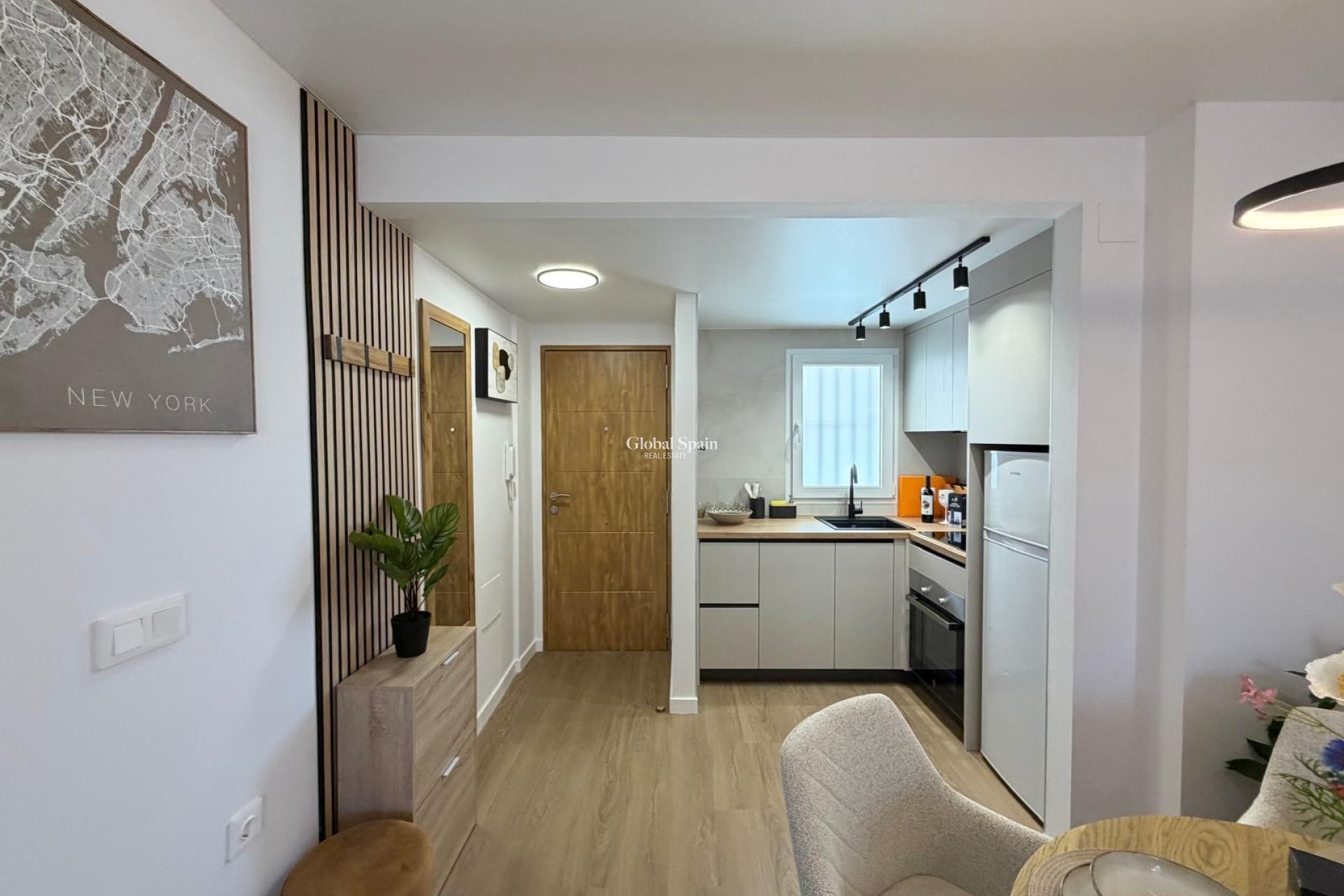 Resale - APARTMENT -
TORREVIEJA - Nueva Torrevieja