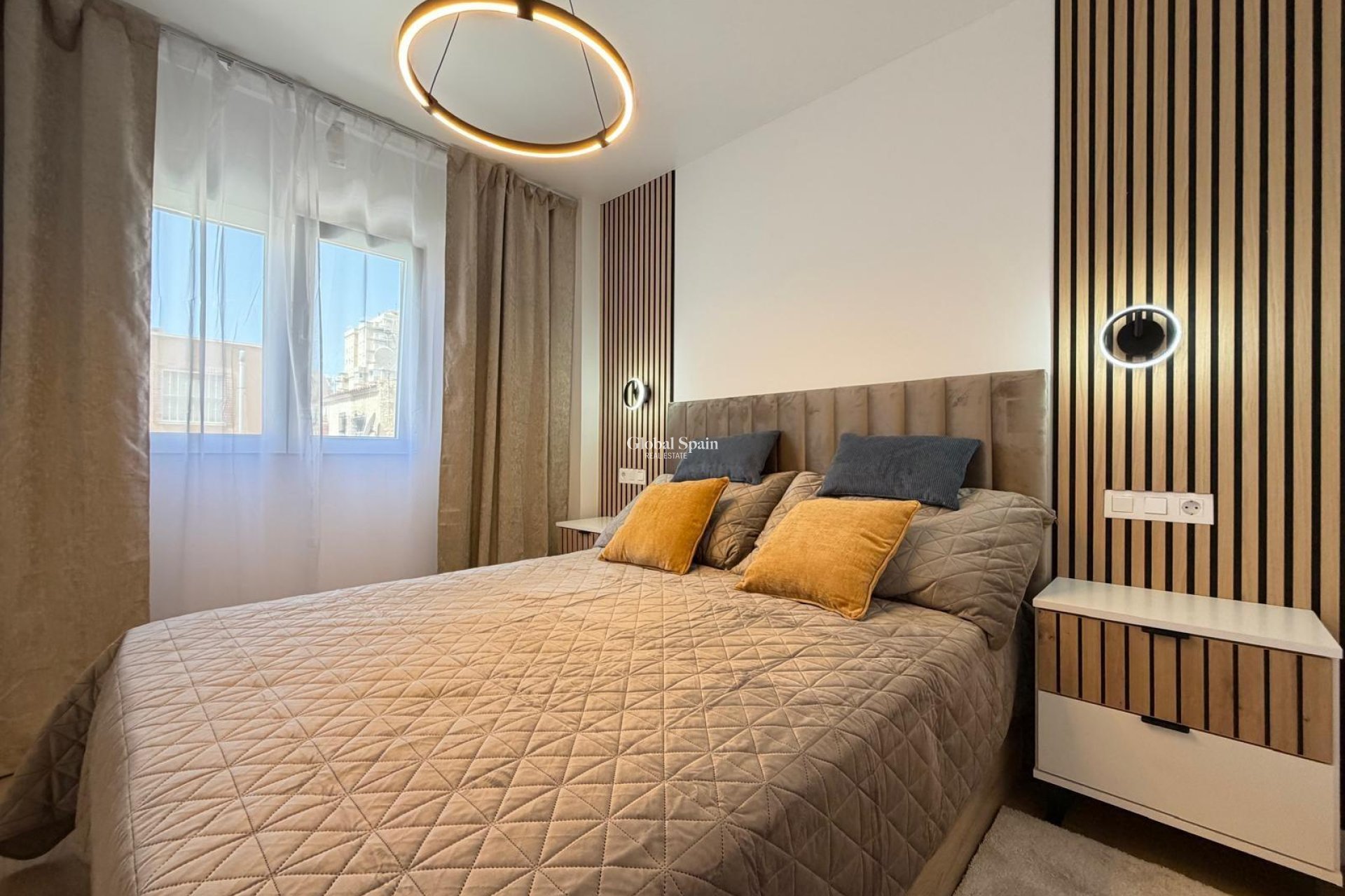Resale - APARTMENT -
TORREVIEJA - Nueva Torrevieja