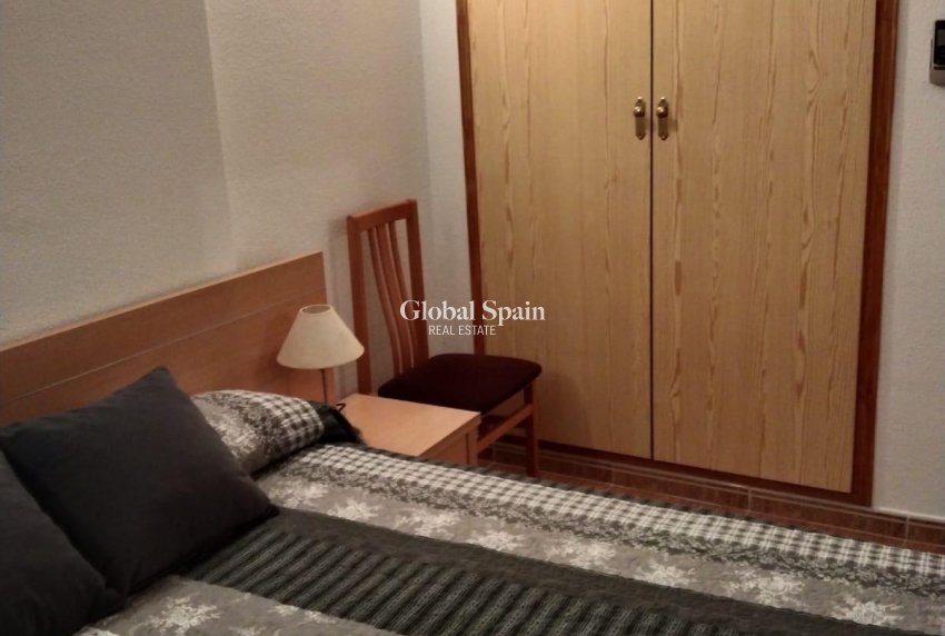 Resale - APARTMENT -
TORREVIEJA - Parque Acuático - Sector 25