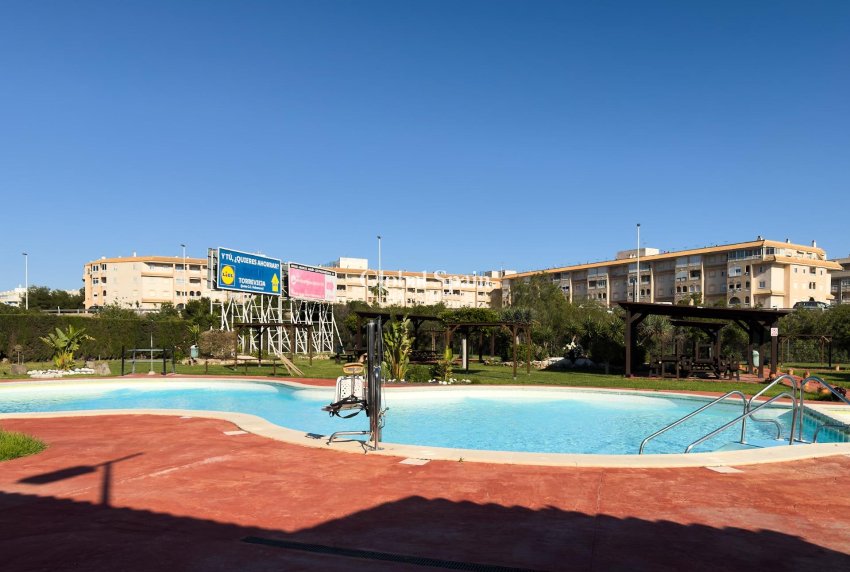 Resale - APARTMENT -
TORREVIEJA - Parque de las Naciones