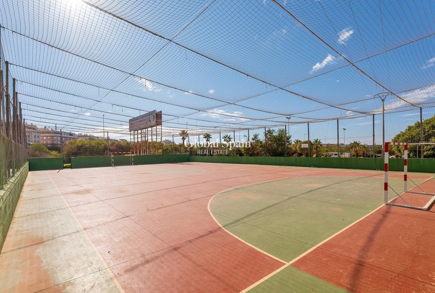 Resale - APARTMENT -
TORREVIEJA - Parque de las Naciones