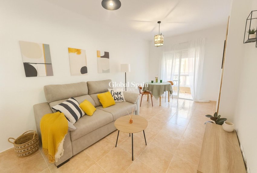 Resale - APARTMENT -
TORREVIEJA - Parque de las Naciones