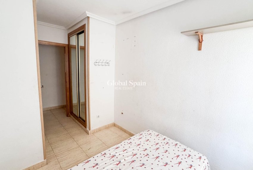 Resale - APARTMENT -
TORREVIEJA - Parque de las Naciones