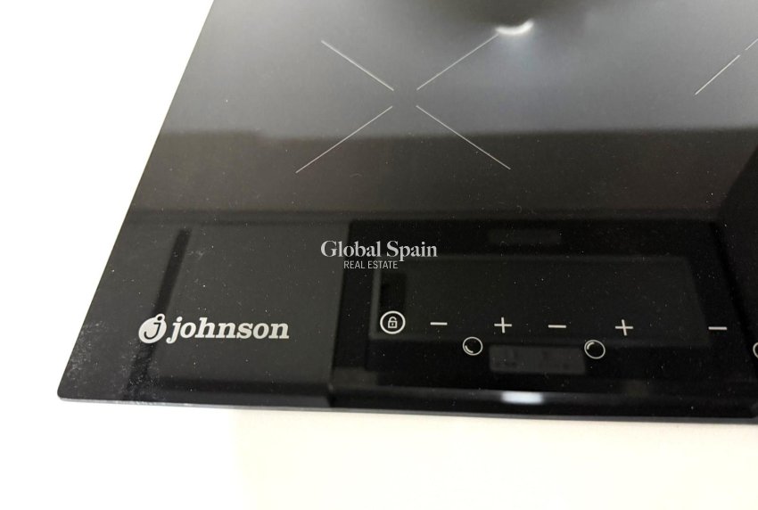 Resale - APARTMENT -
TORREVIEJA - Parque de las Naciones