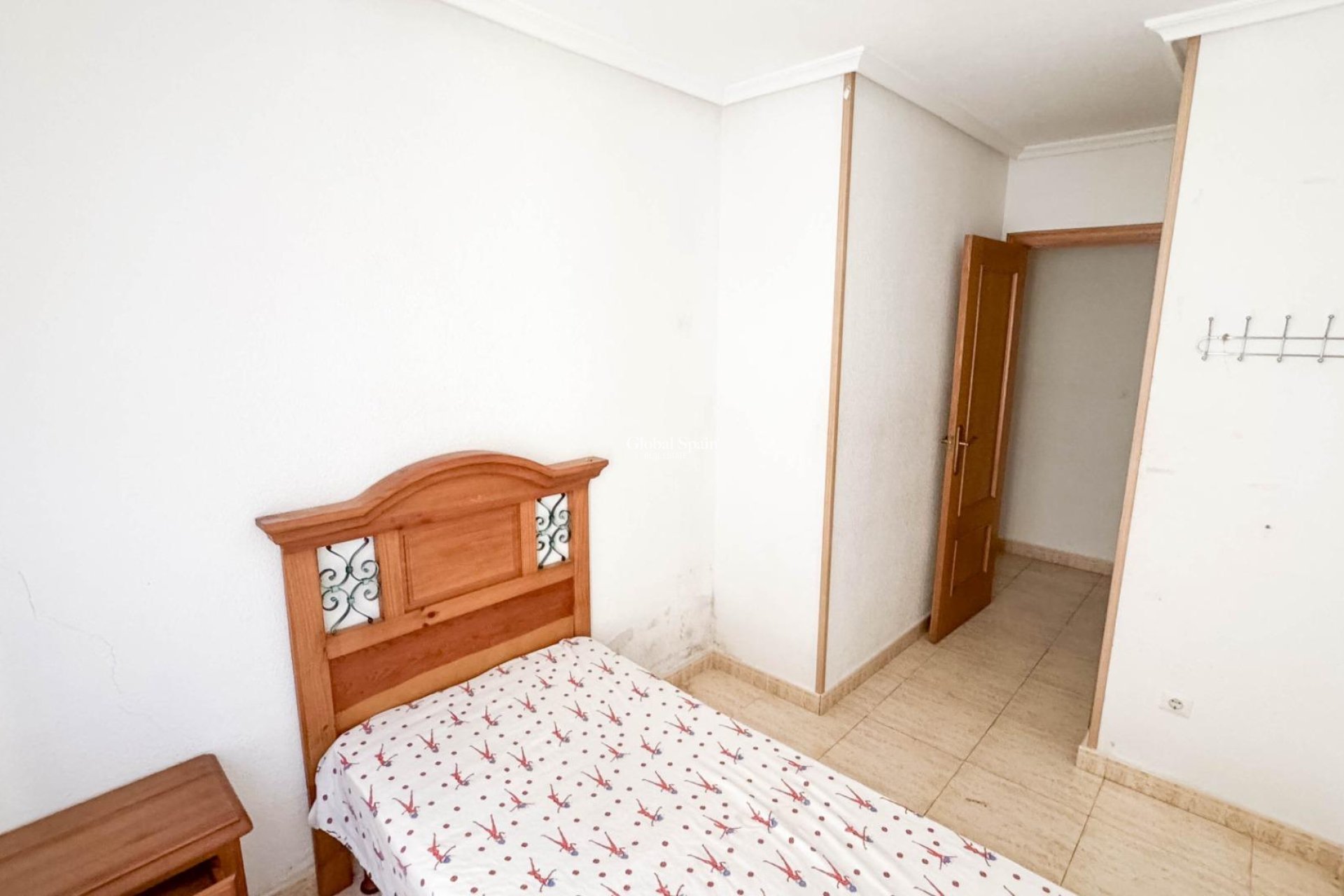 Resale - APARTMENT -
TORREVIEJA - Parque de las Naciones