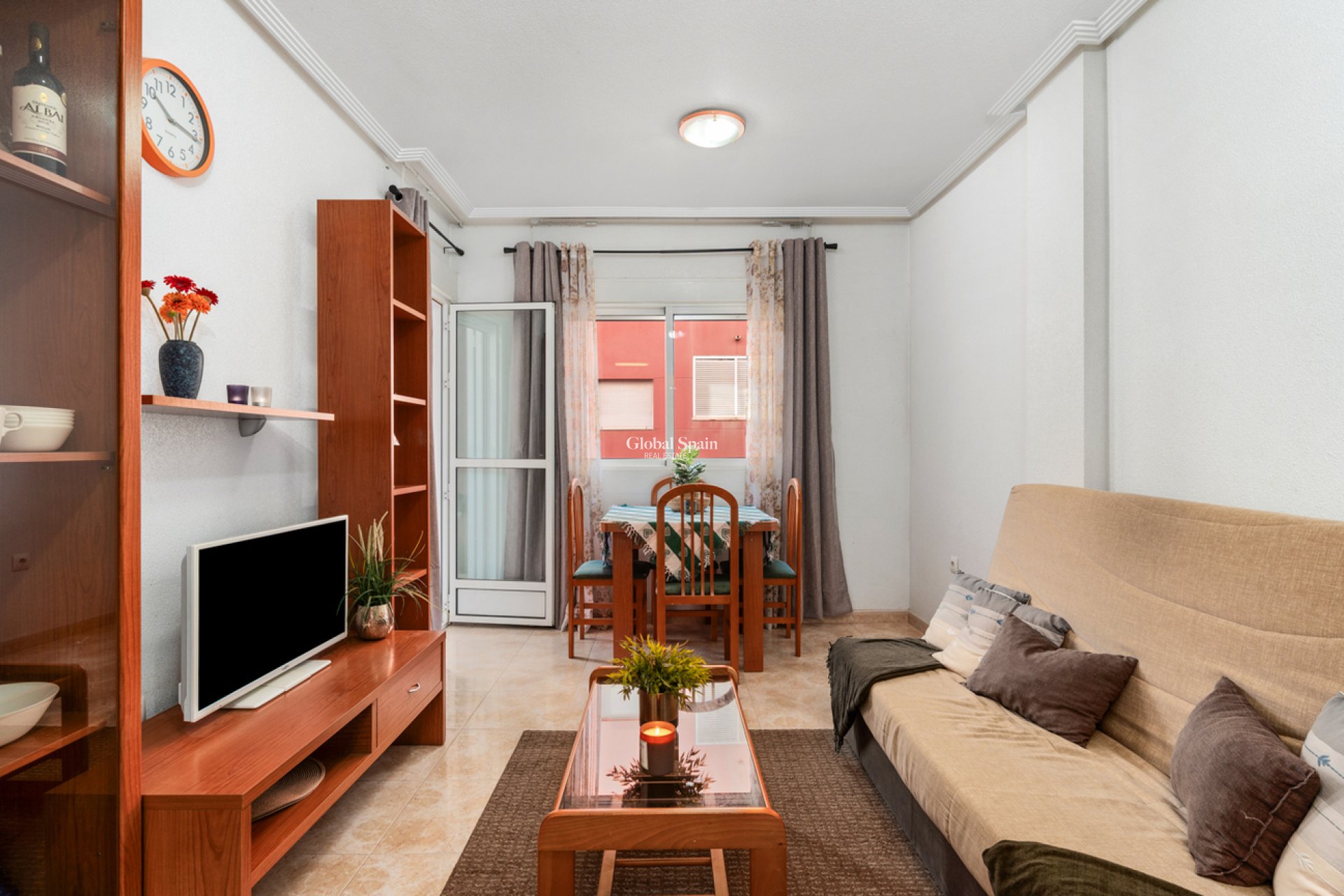 Resale - APARTMENT -
TORREVIEJA - Parque de las Naciones