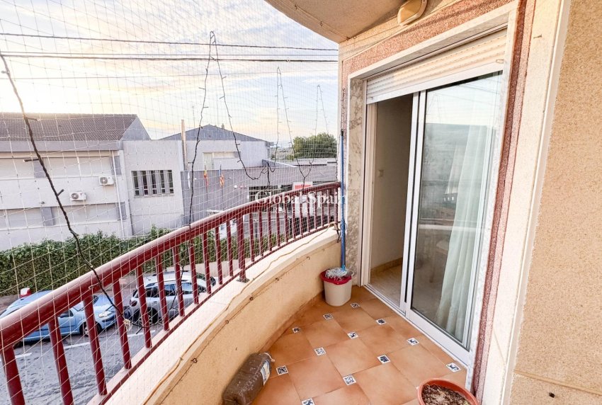 Resale - APARTMENT -
TORREVIEJA - Parque de las Naciones