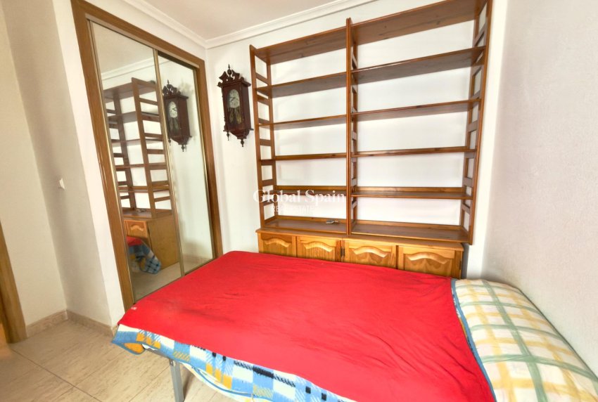 Resale - APARTMENT -
TORREVIEJA - Parque de las Naciones