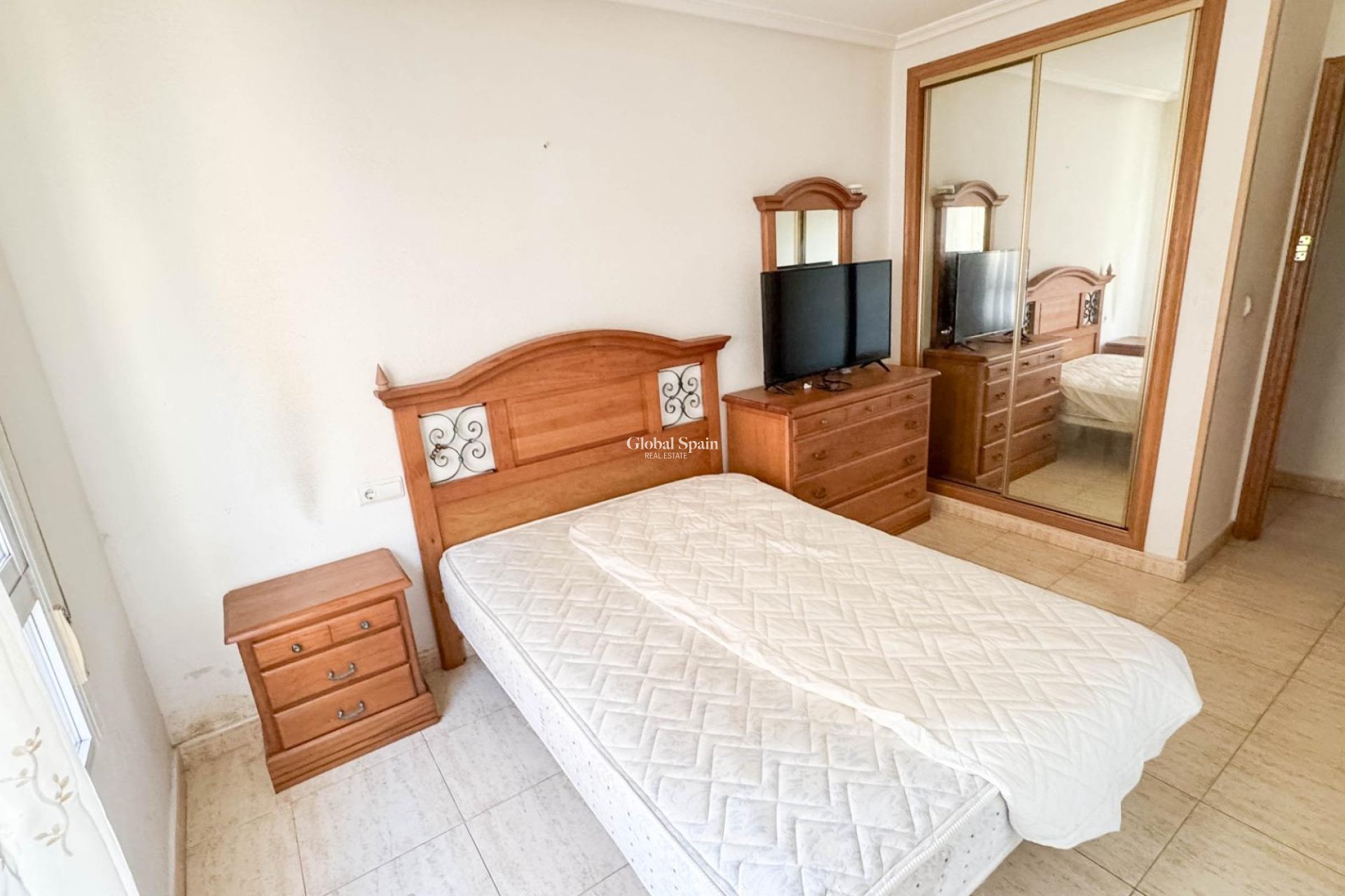 Resale - APARTMENT -
TORREVIEJA - Parque de las Naciones