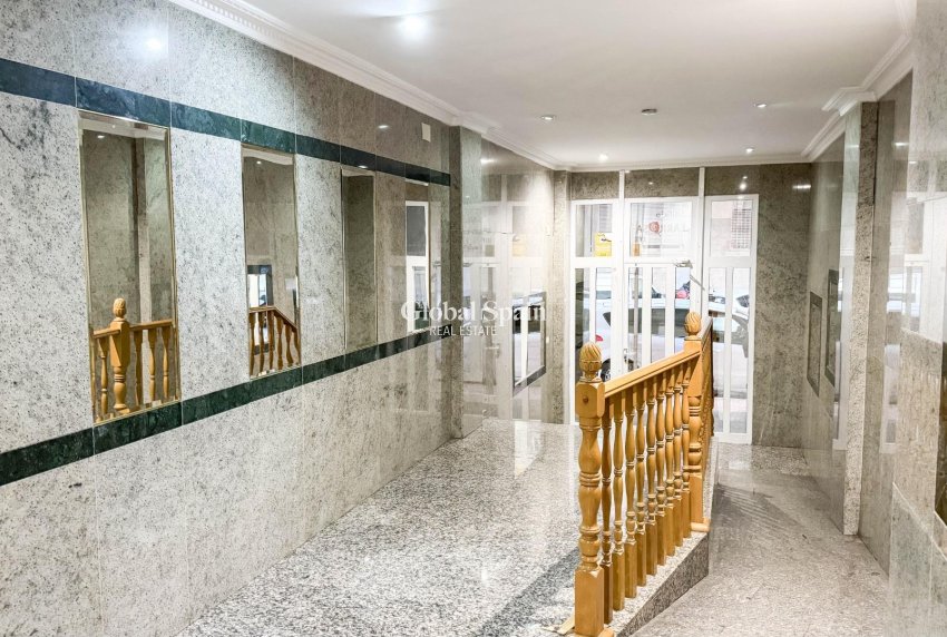 Resale - APARTMENT -
TORREVIEJA - Parque de las Naciones