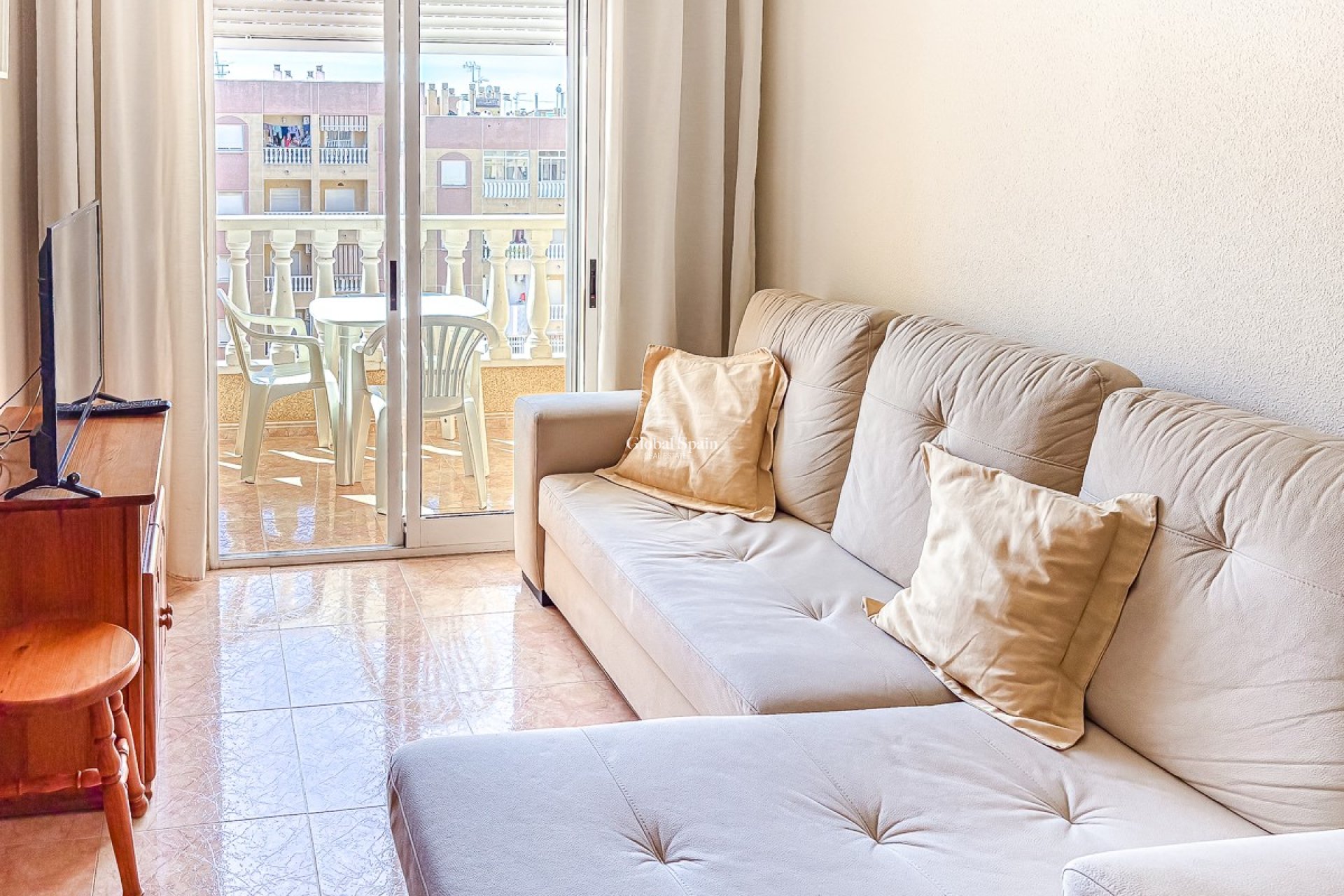 Resale - APARTMENT -
TORREVIEJA - Parque de las Naciones