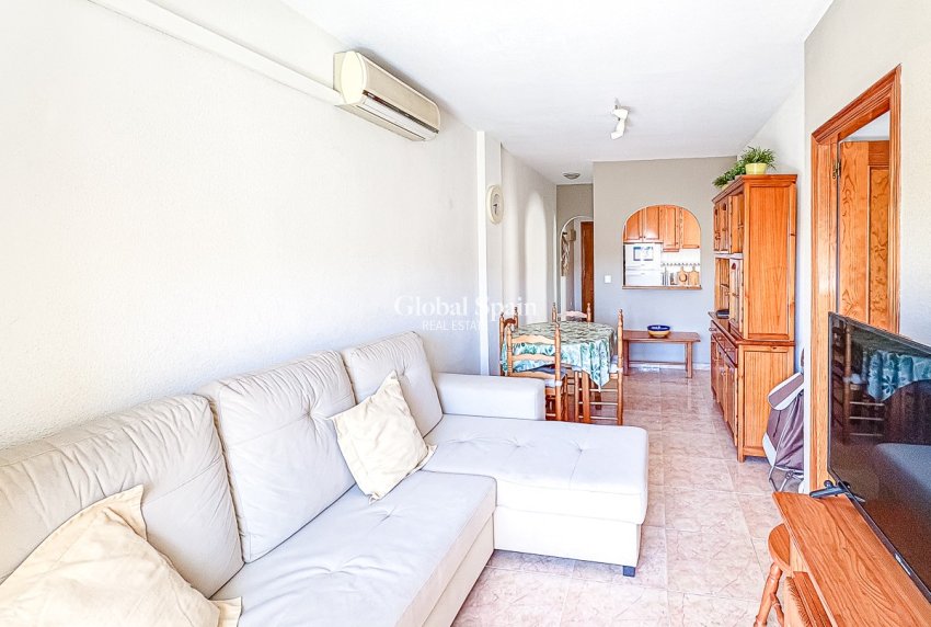 Resale - APARTMENT -
TORREVIEJA - Parque de las Naciones