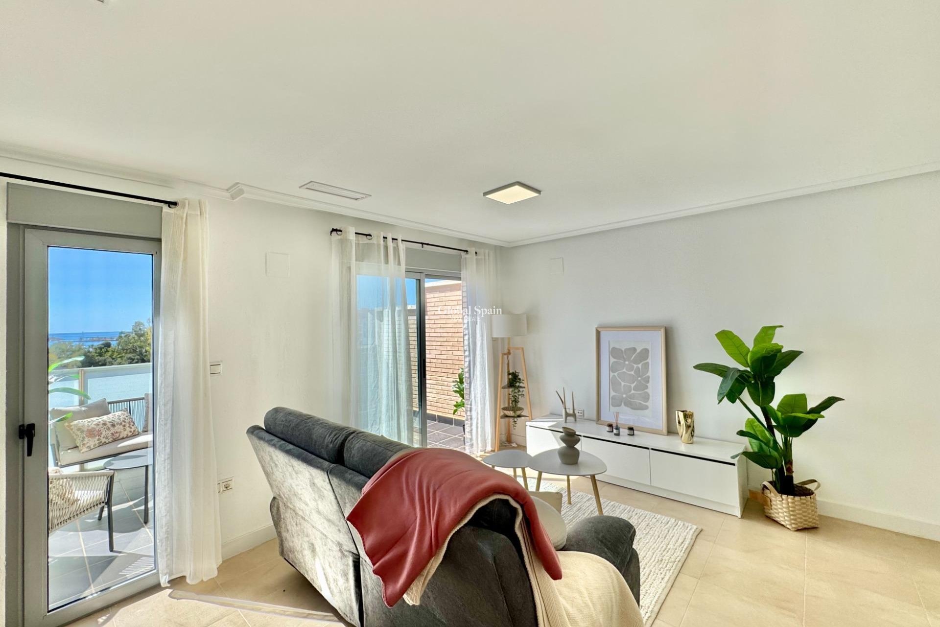 Resale - APARTMENT -
TORREVIEJA - Parque de las Naciones
