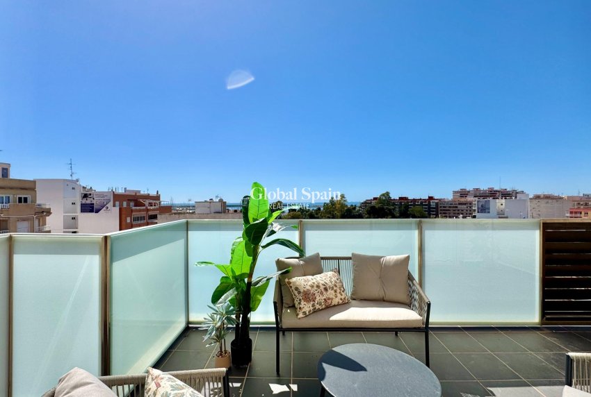 Resale - APARTMENT -
TORREVIEJA - Parque de las Naciones