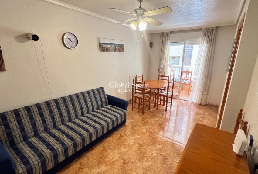 Resale - APARTMENT -
TORREVIEJA - Parque de las Naciones