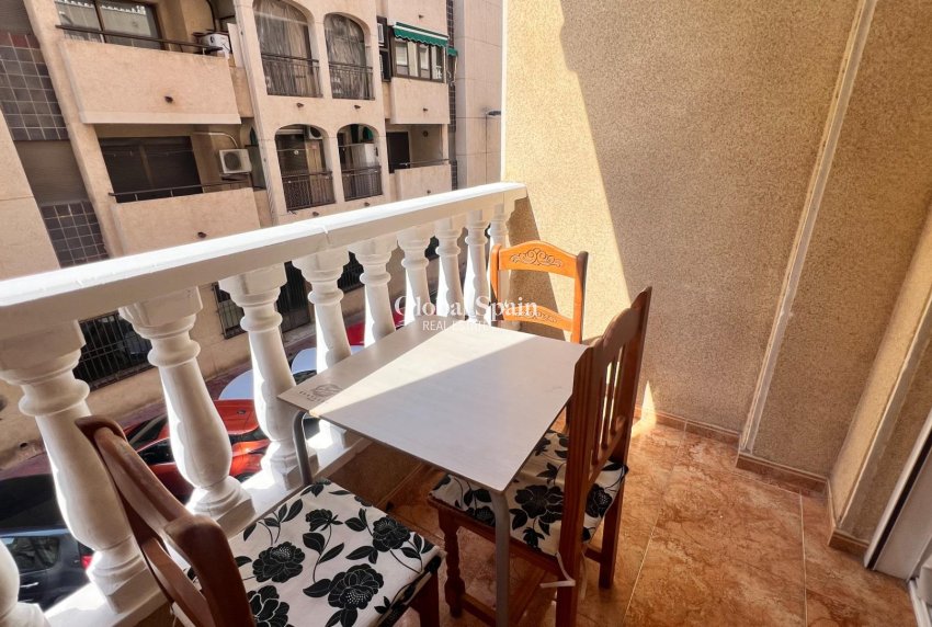 Resale - APARTMENT -
TORREVIEJA - Parque de las Naciones