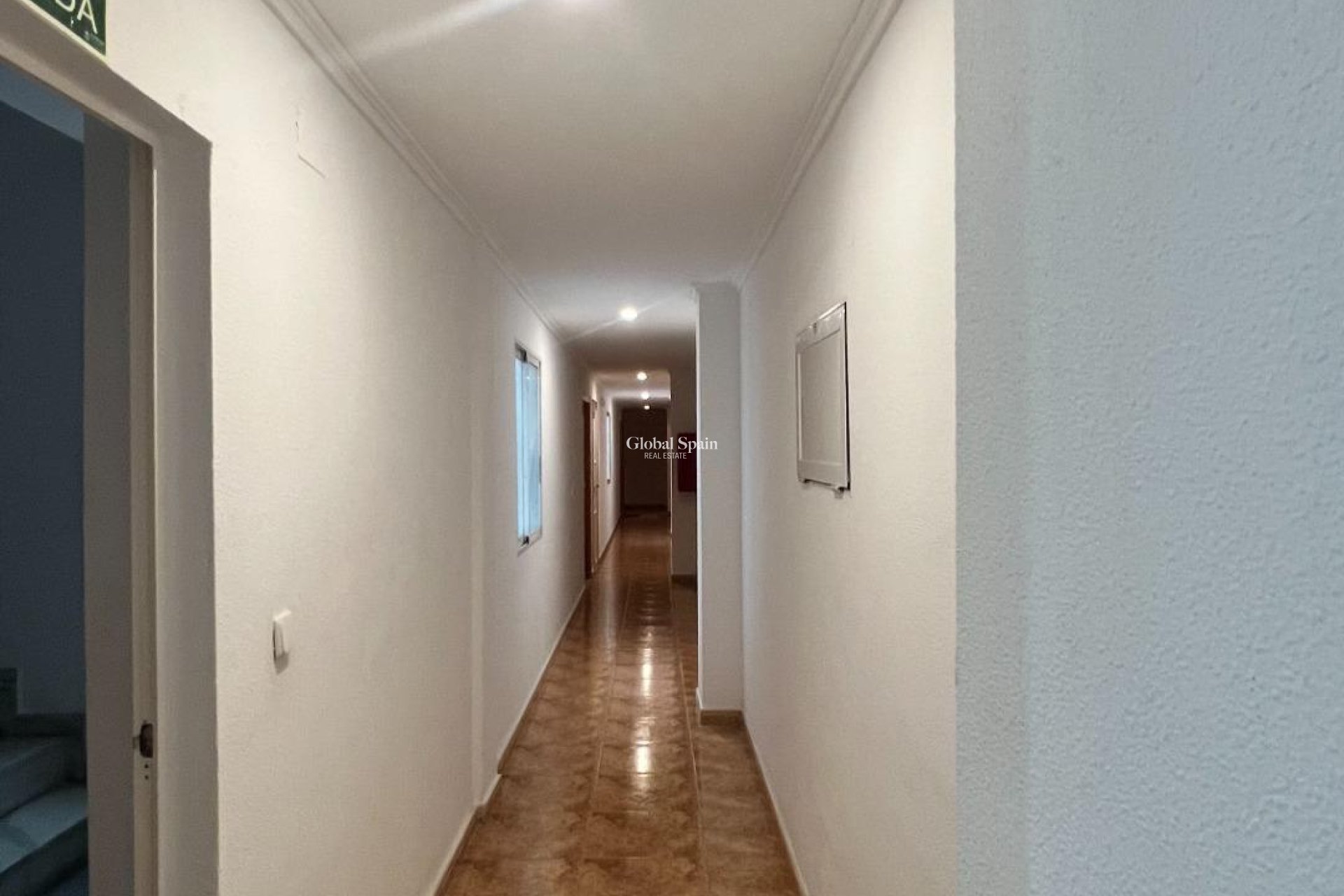 Resale - APARTMENT -
TORREVIEJA - Parque de las Naciones