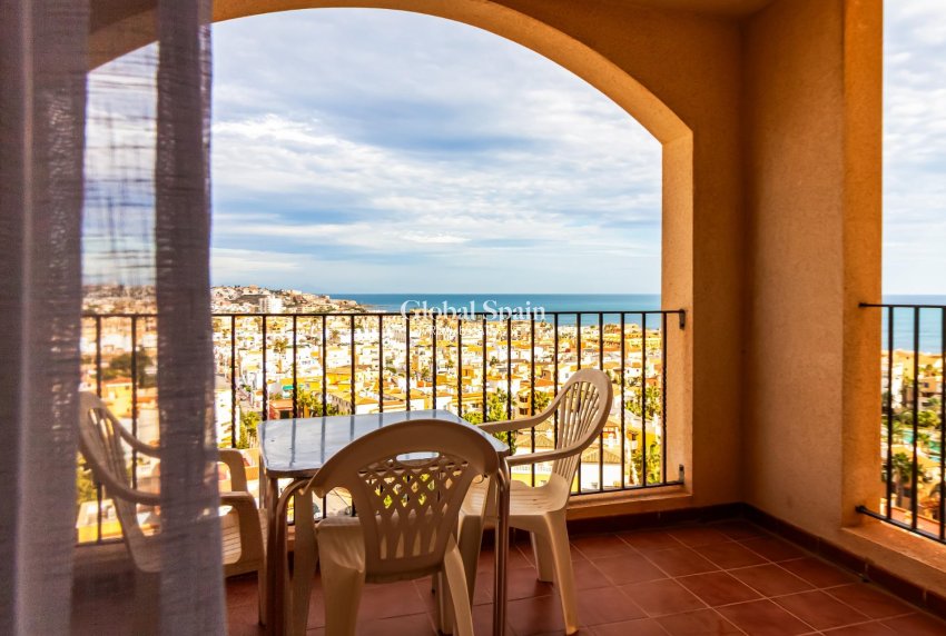 Resale - APARTMENT -
TORREVIEJA - Playa de los Locos