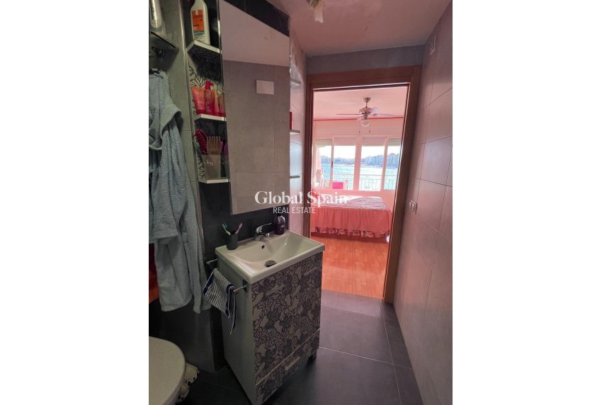Resale - APARTMENT -
TORREVIEJA - Playa de los Locos