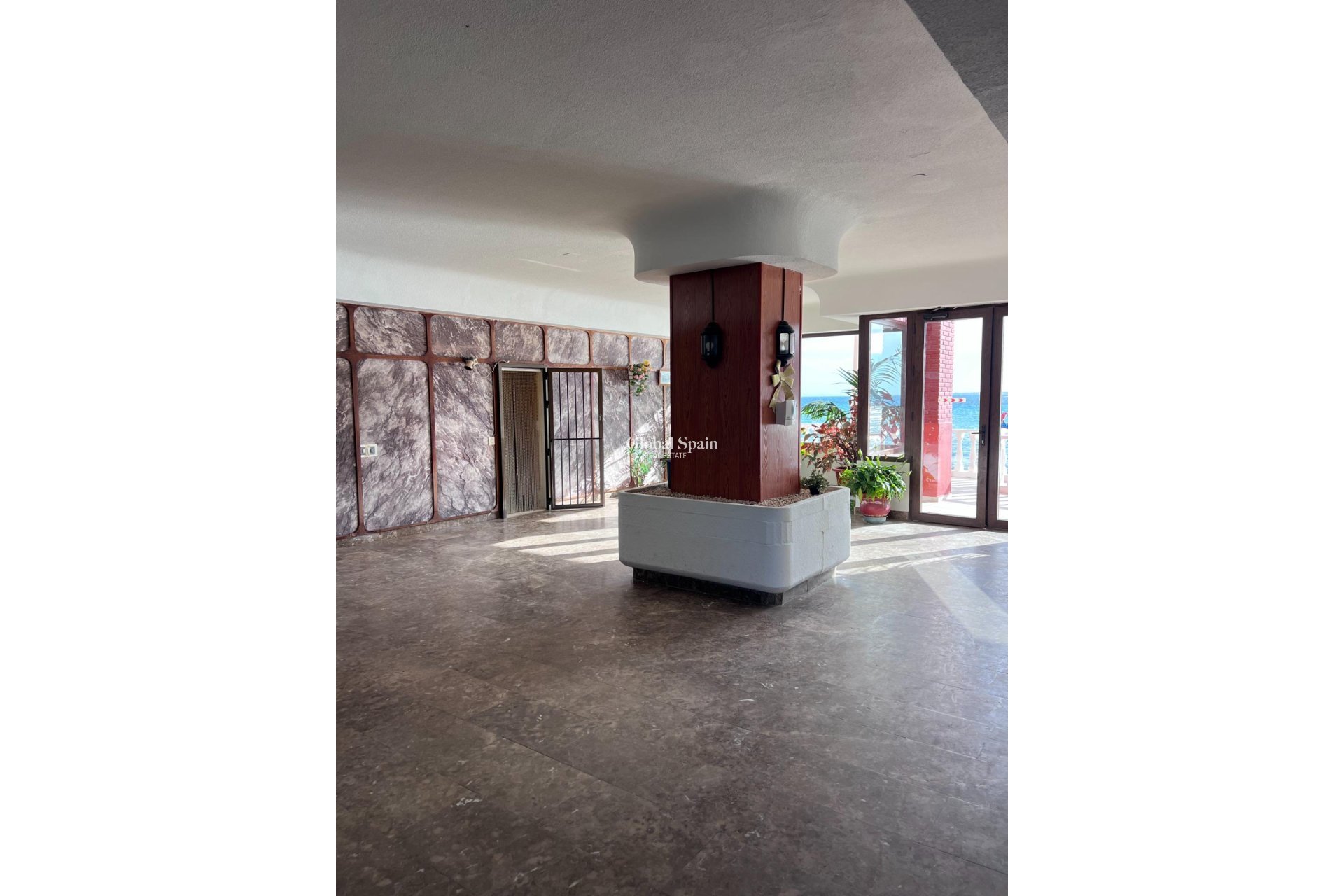 Resale - APARTMENT -
TORREVIEJA - Playa de los Locos