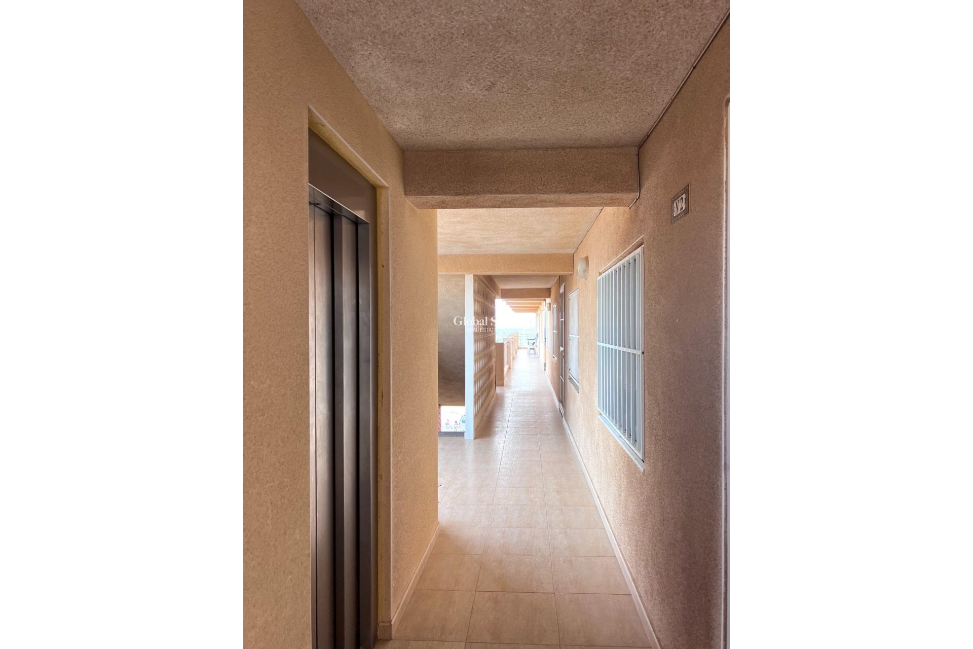 Resale - APARTMENT -
TORREVIEJA - Playa de los Locos